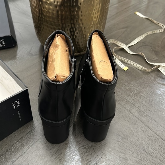 Naturalizer Avery Waterproof Bootie (WIDE) - Picture 5 of 12